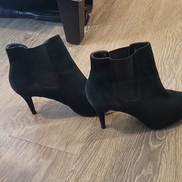 Loft Green Suede Booties - Picture 3 of 9